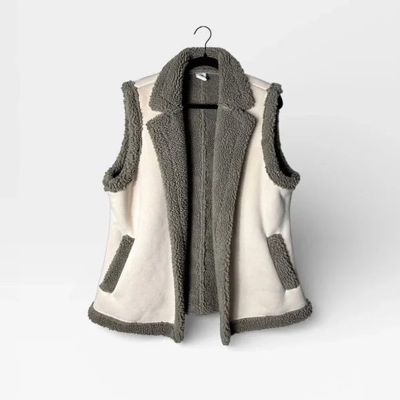 Anthropologie Akemi + Kin Sherpa Vest One Size Vest One Size (L) - Picture 1 of 5